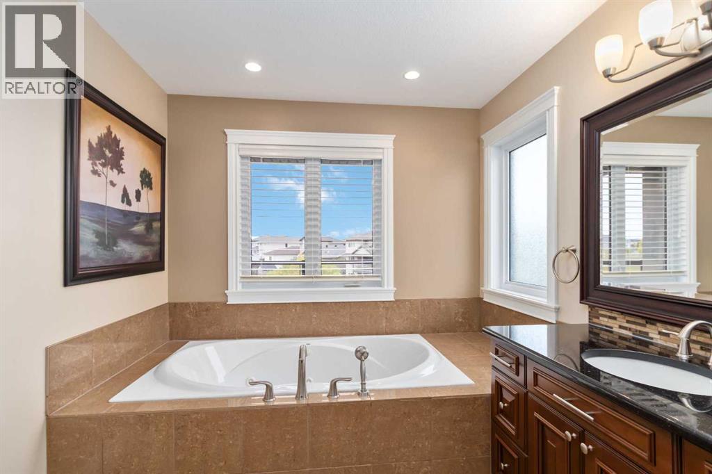 243 Wild Rose Street, Fort McMurray