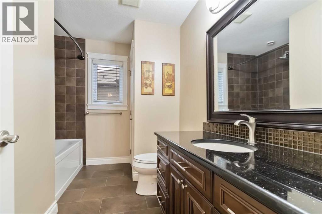 243 Wild Rose Street, Fort McMurray