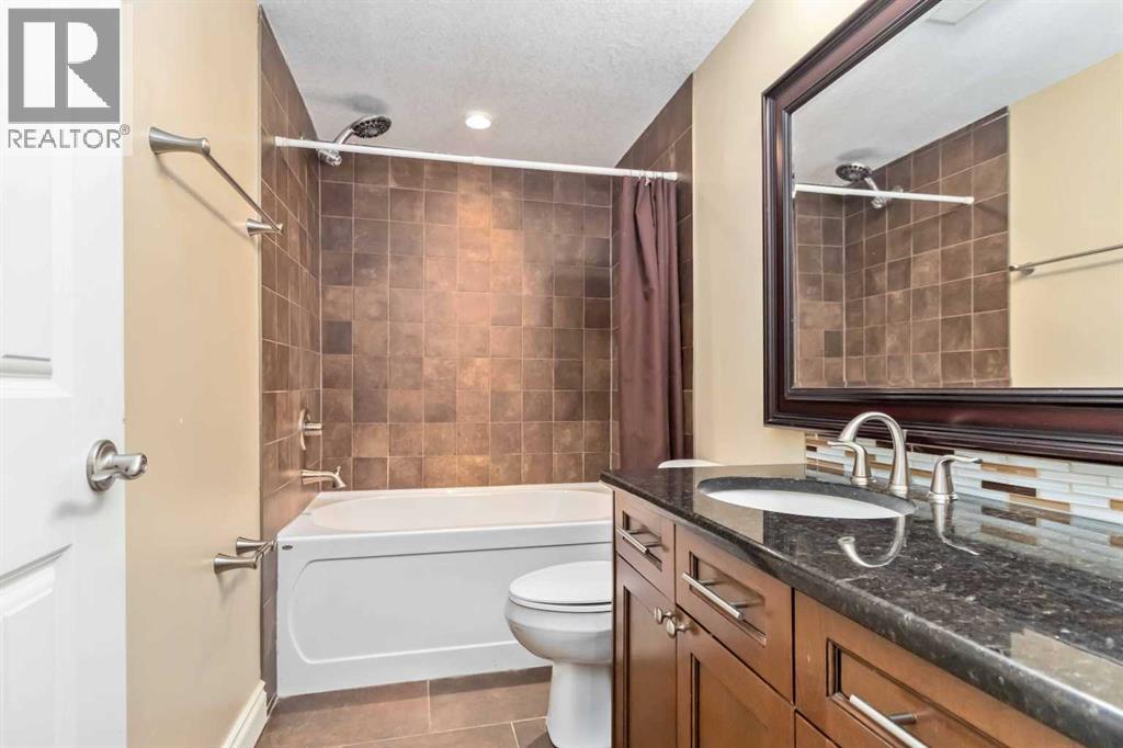 243 Wild Rose Street, Fort McMurray