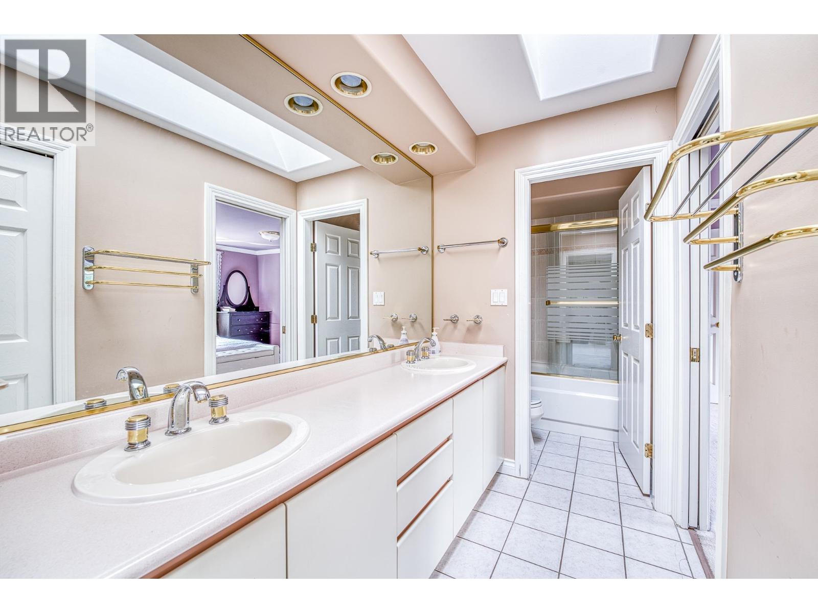 3660 GRANVILLE AVENUE, Richmond