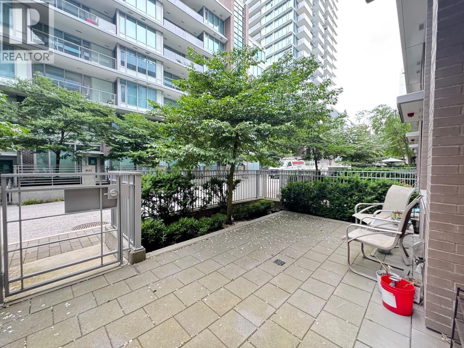 8180 NUNAVUT LANE, Vancouver
