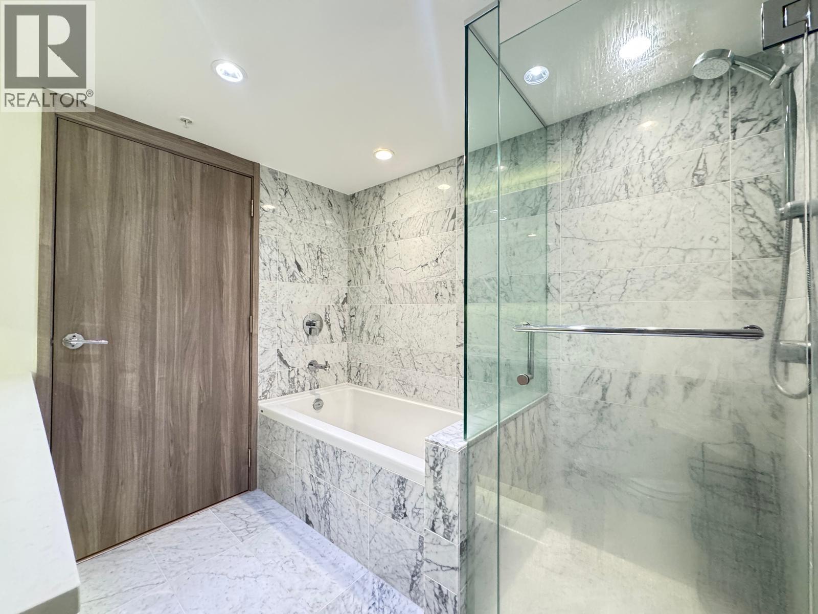 8180 NUNAVUT LANE, Vancouver