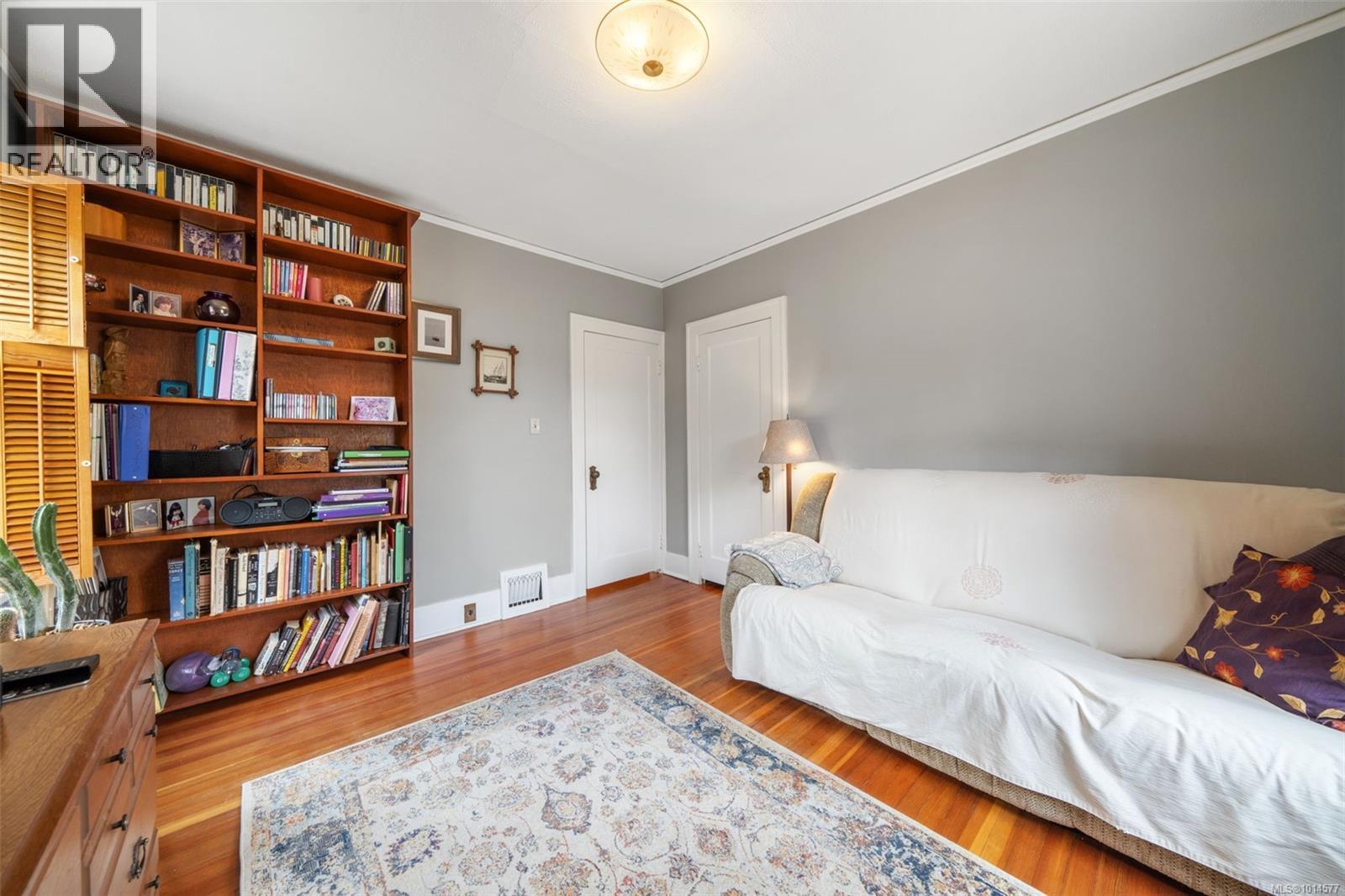  985 Island Road, Oak Bay