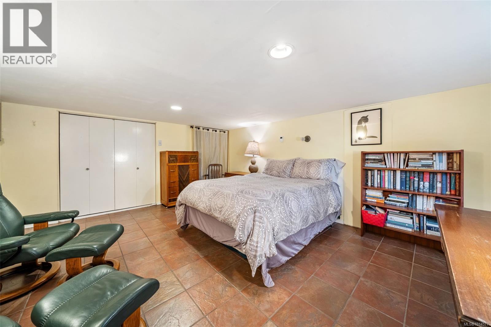  985 Island Road, Oak Bay