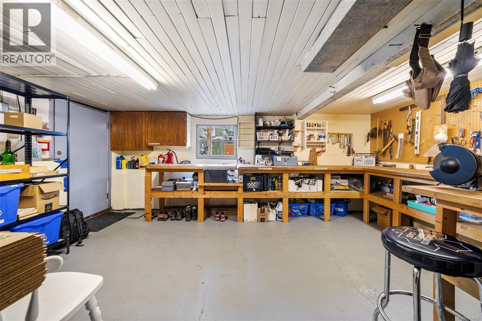  985 Island Road, Oak Bay