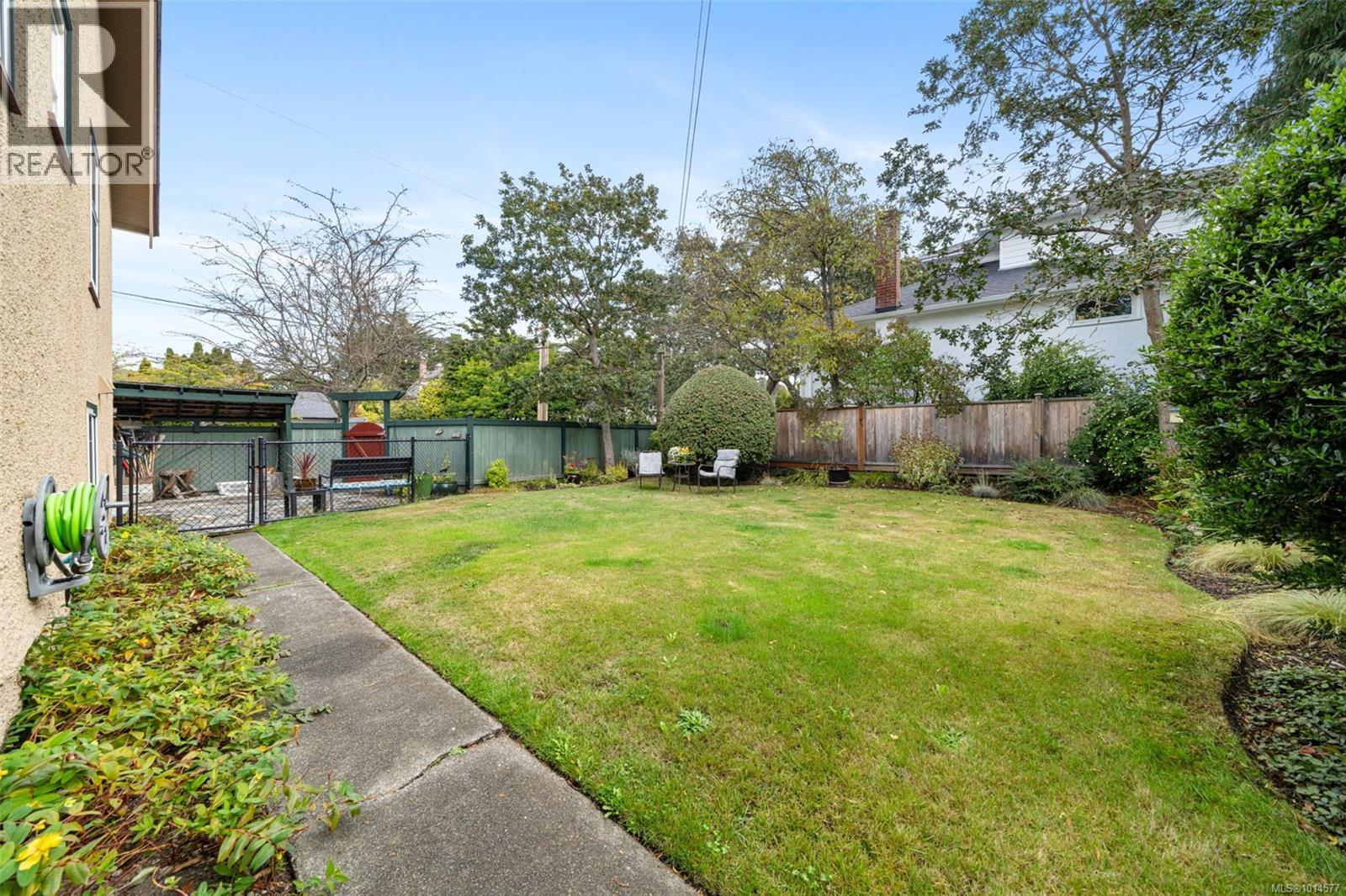  985 Island Road, Oak Bay