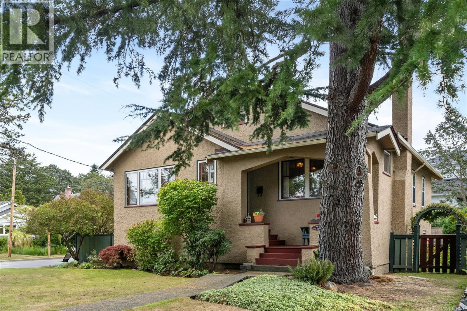  985 Island Road, Oak Bay