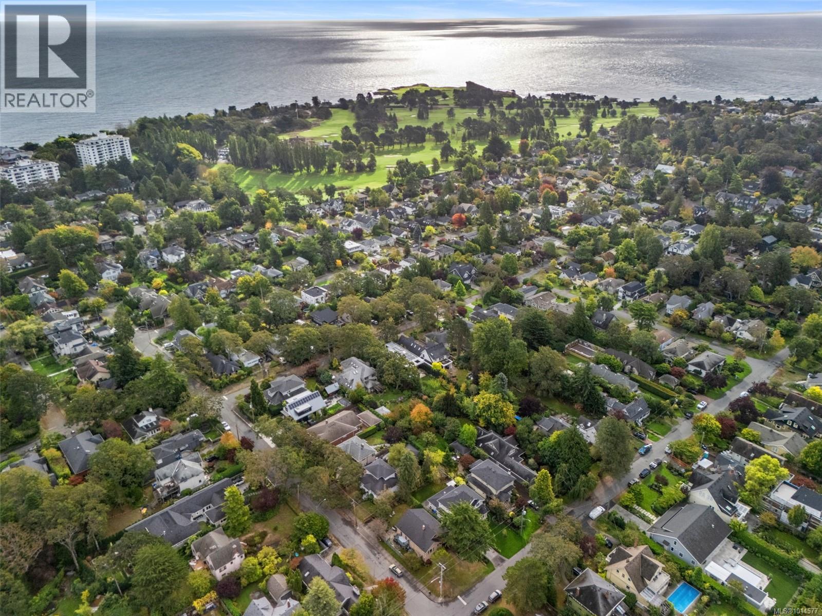  985 Island Road, Oak Bay