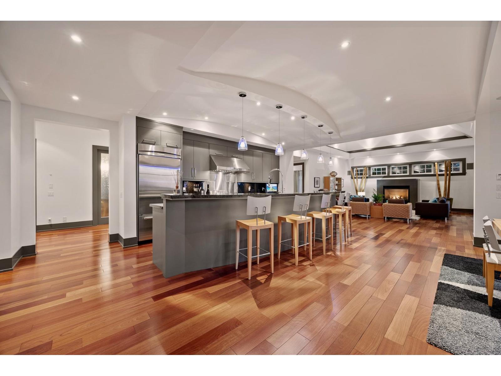 2737 CRESCENT DRIVE, Surrey