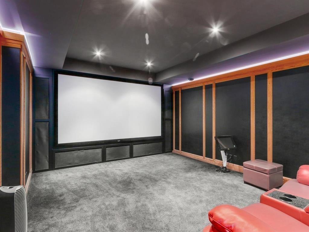 2737 CRESCENT DRIVE, Surrey