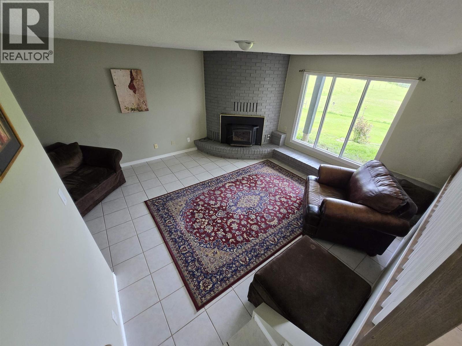 2211 E SALES ROAD, Quesnel