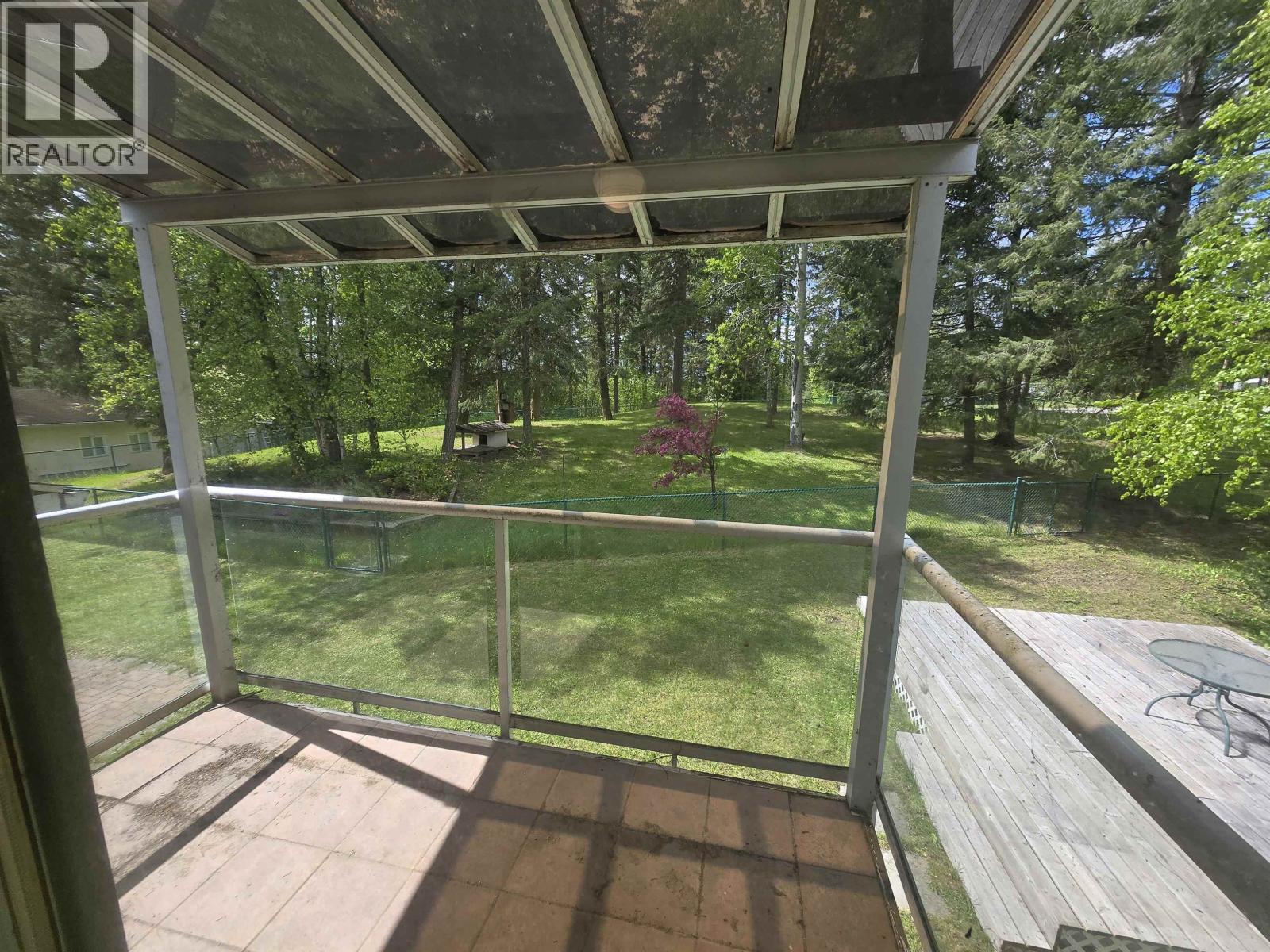 2211 E SALES ROAD, Quesnel