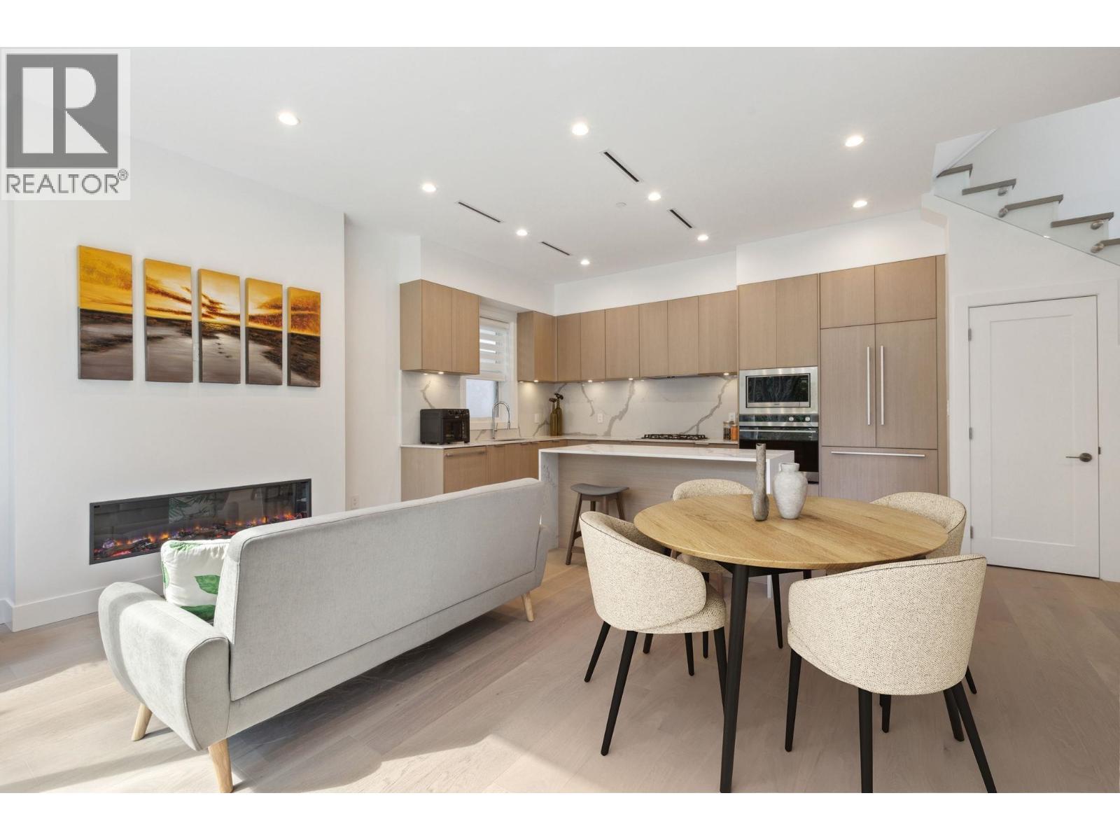 7855 ONTARIO STREET, Vancouver