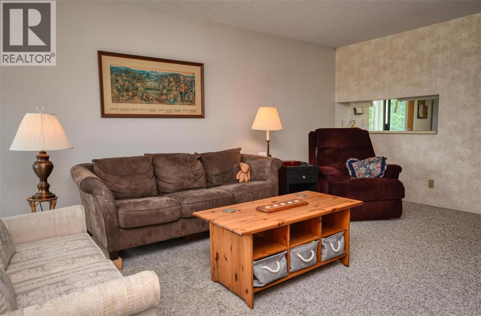408 3260 Quadra Street, Saanich
