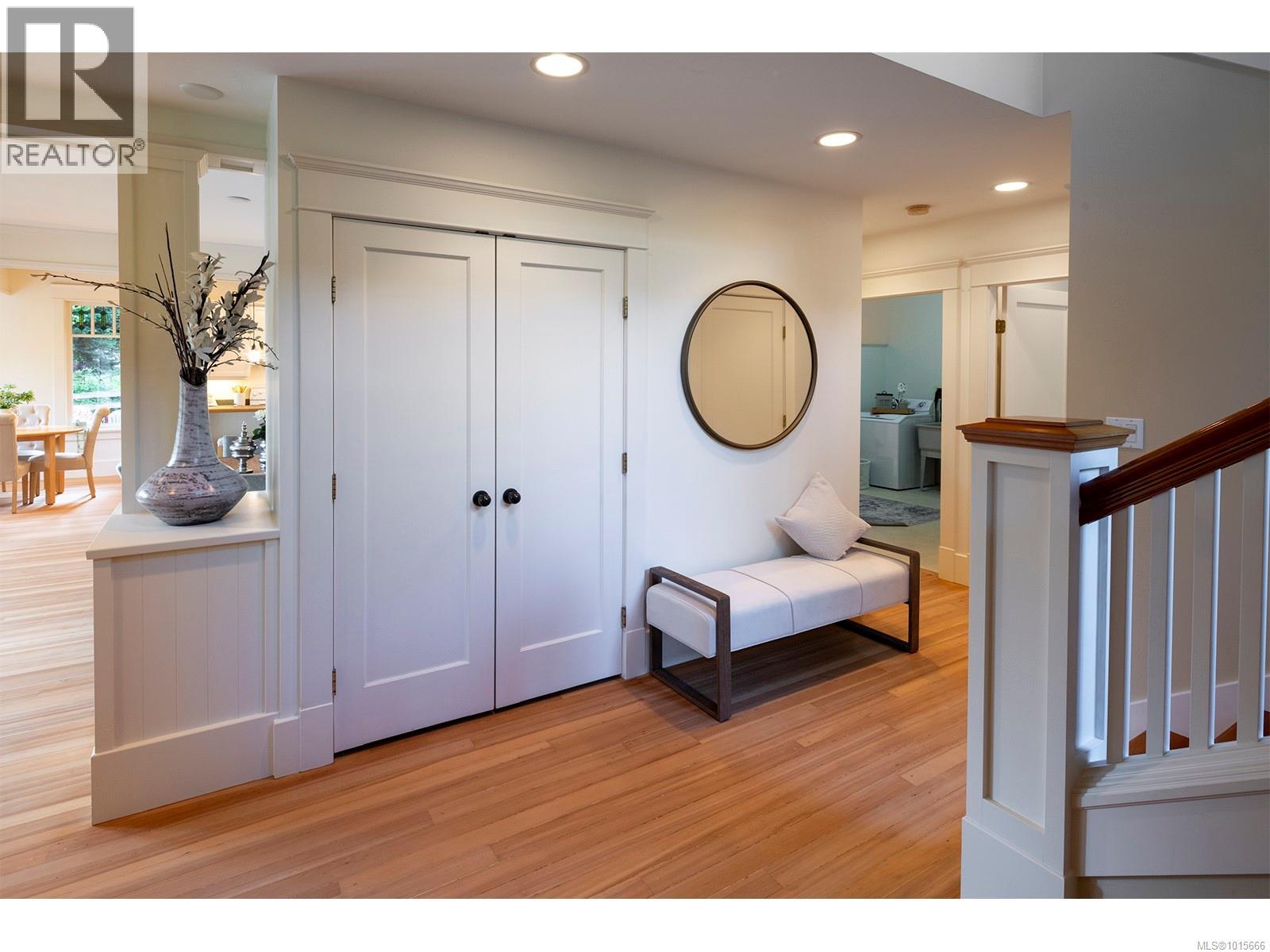 906 Mt. Newton Cross Rd, Central Saanich