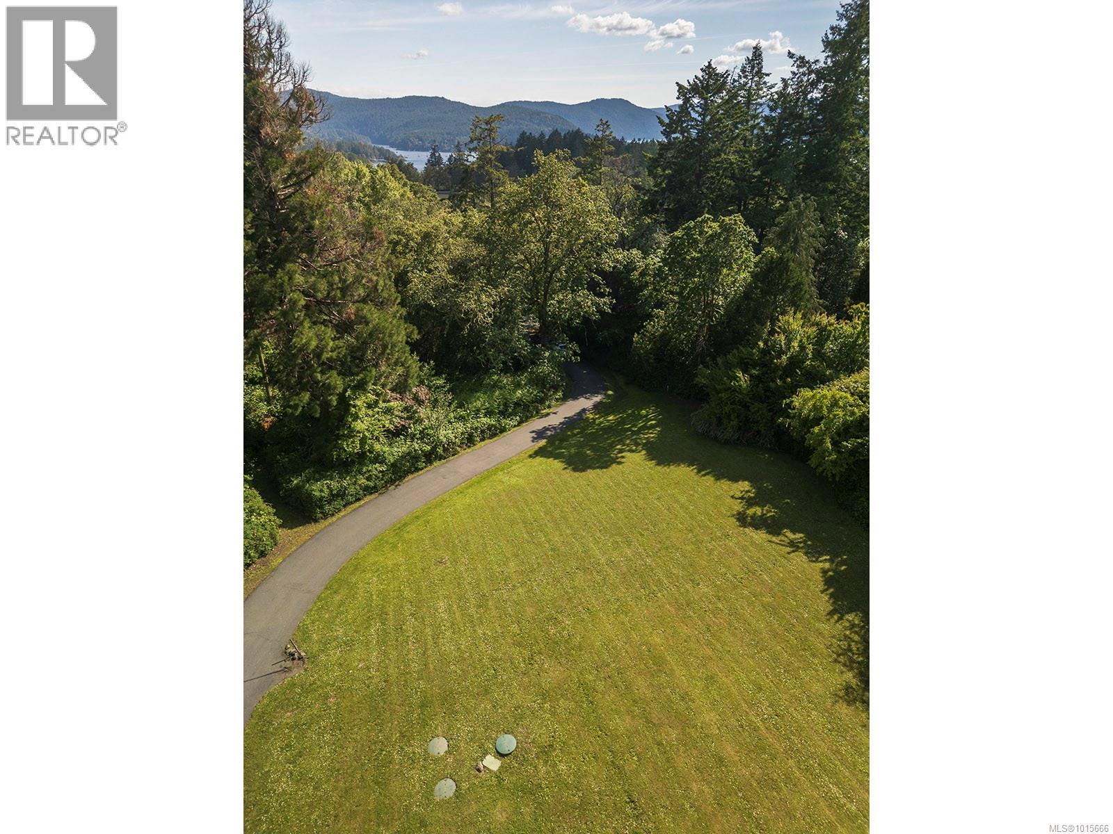 906 Mt. Newton Cross Rd, Central Saanich