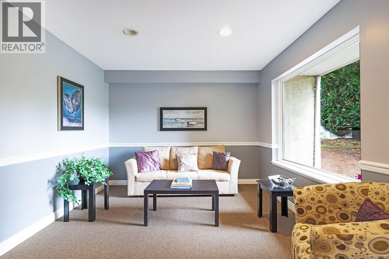 104 1355 Cumberland Rd, Courtenay