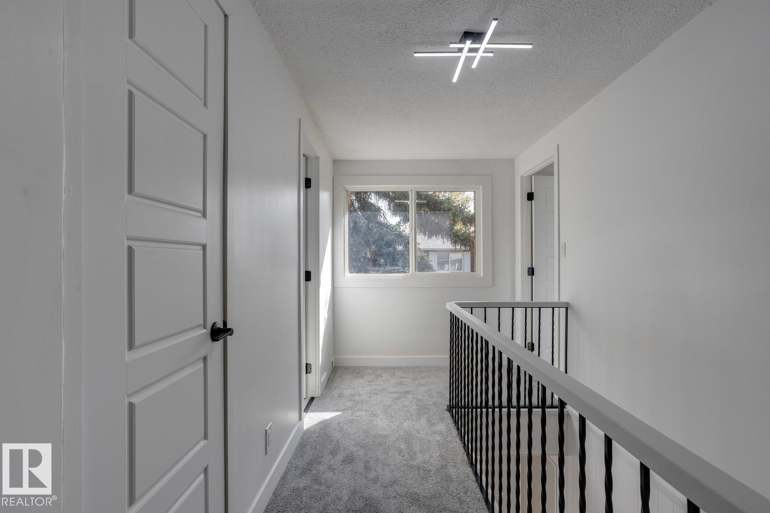 Single Family House for Sale in  RIDGEWOOD TC St. Albert 