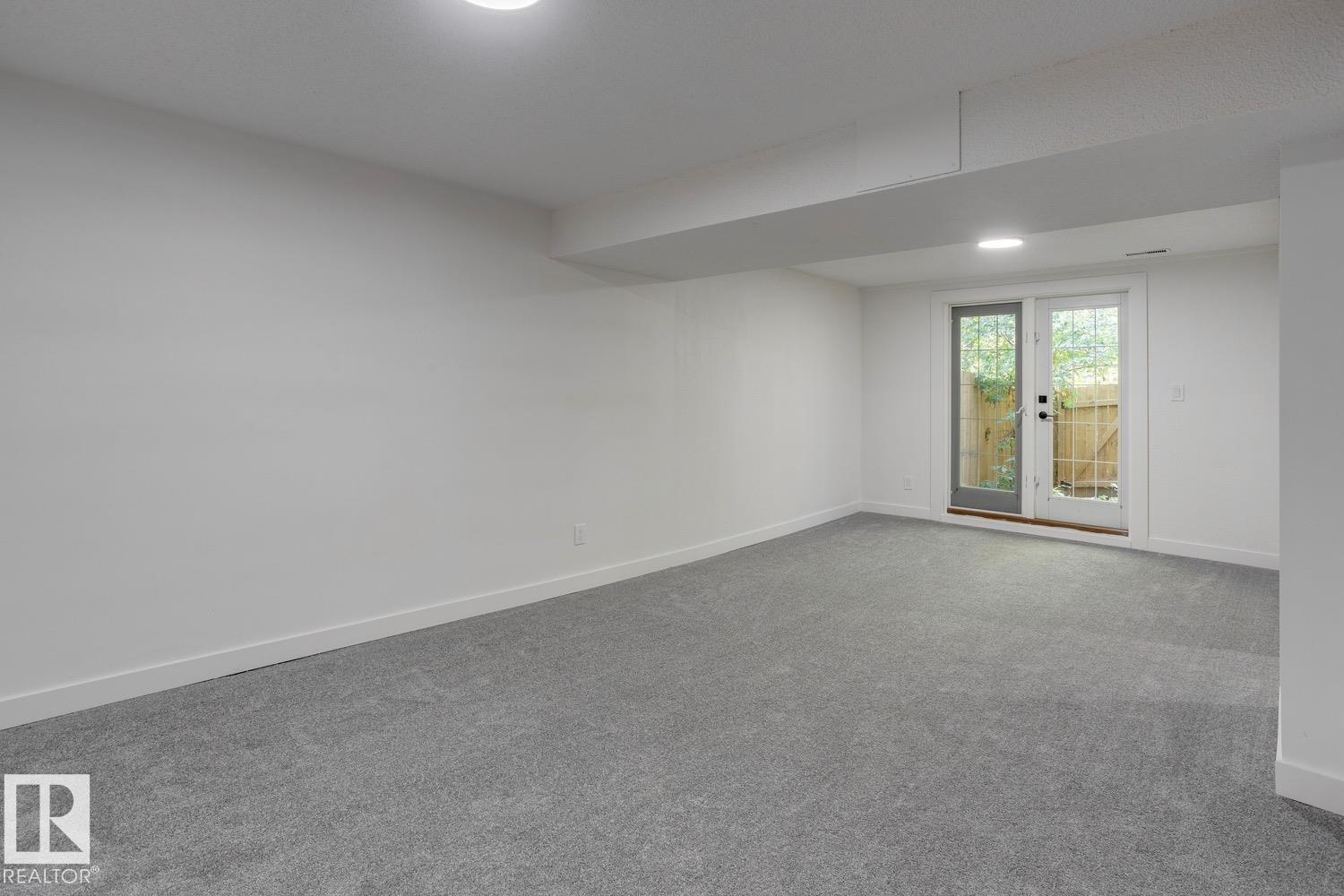 Single Family House for Sale in  RIDGEWOOD TC St. Albert 