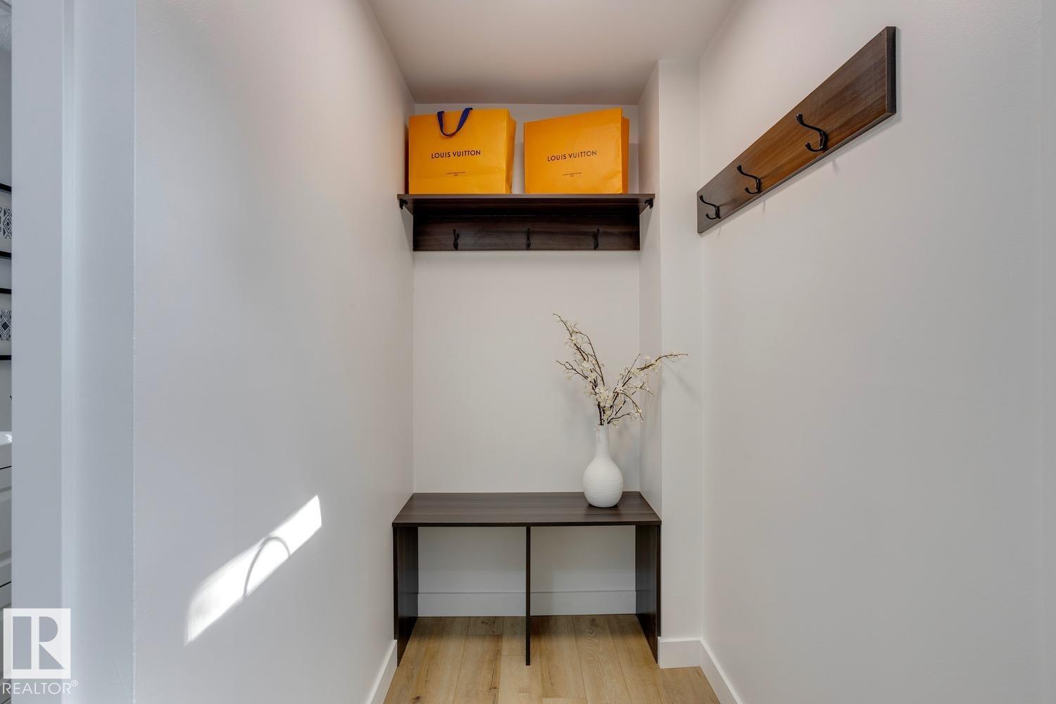 Single Family House for Sale in  RIDGEWOOD TC St. Albert 