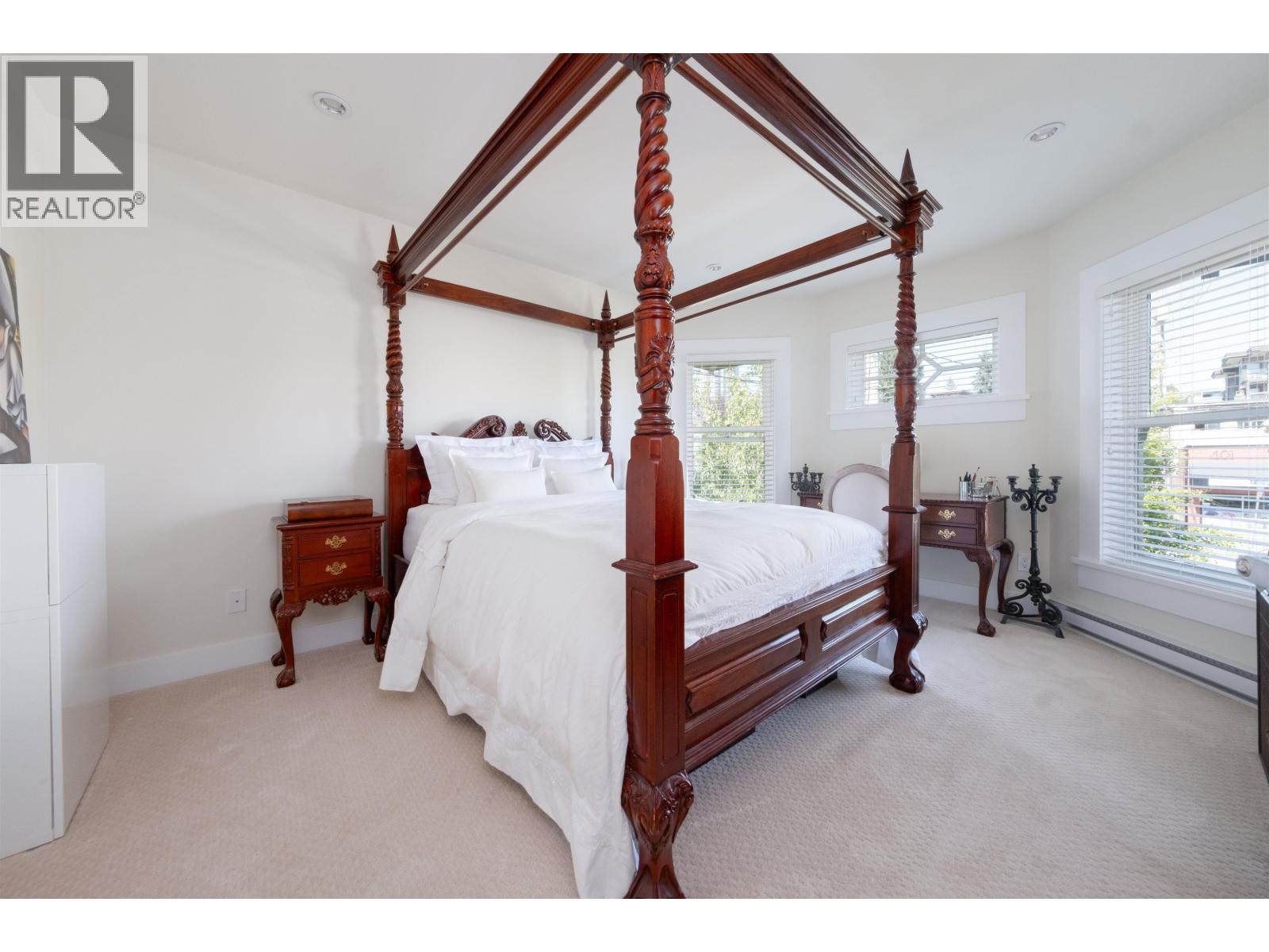 408 EIGHTH STREET, New Westminster