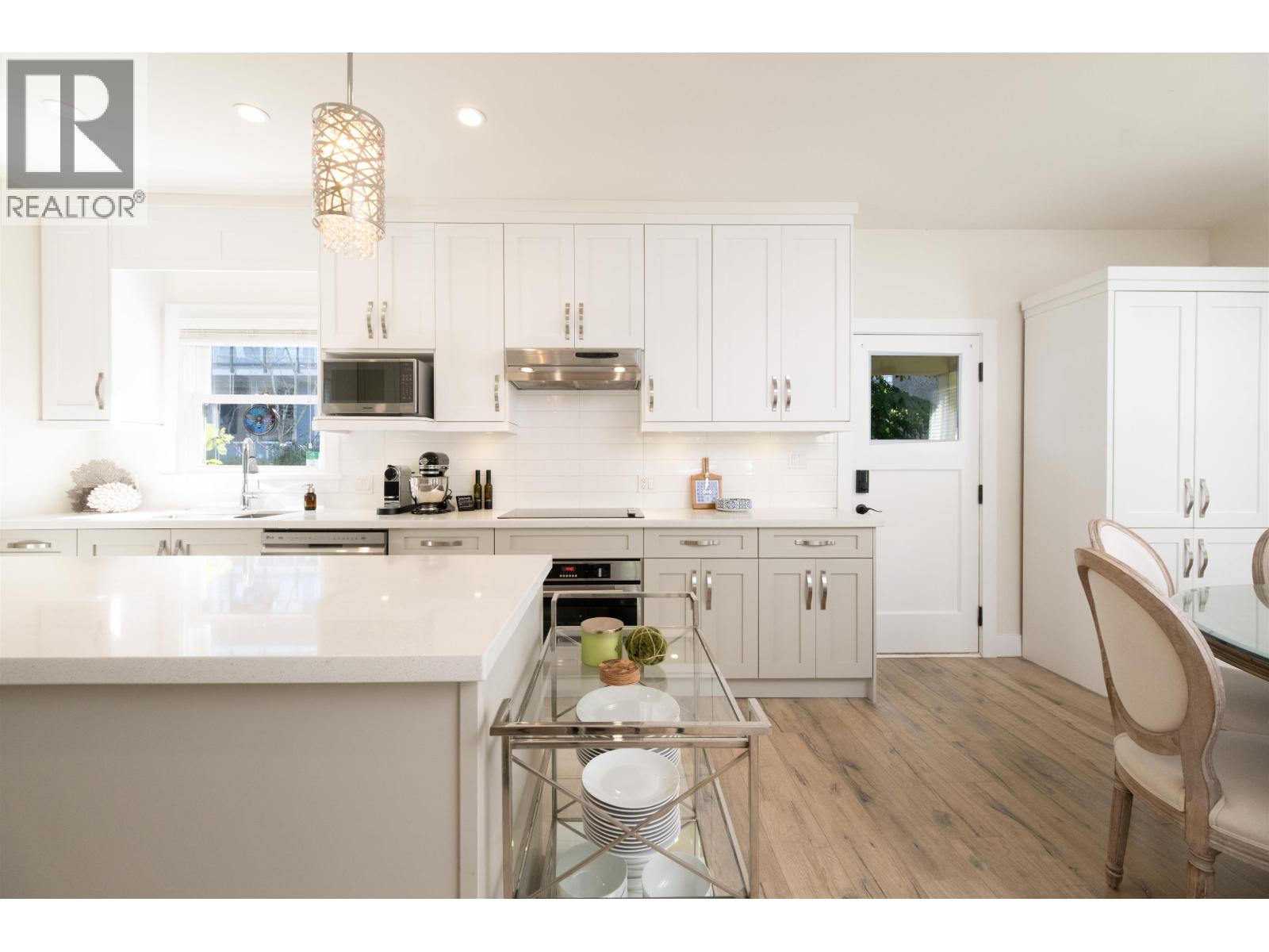 408 EIGHTH STREET, New Westminster