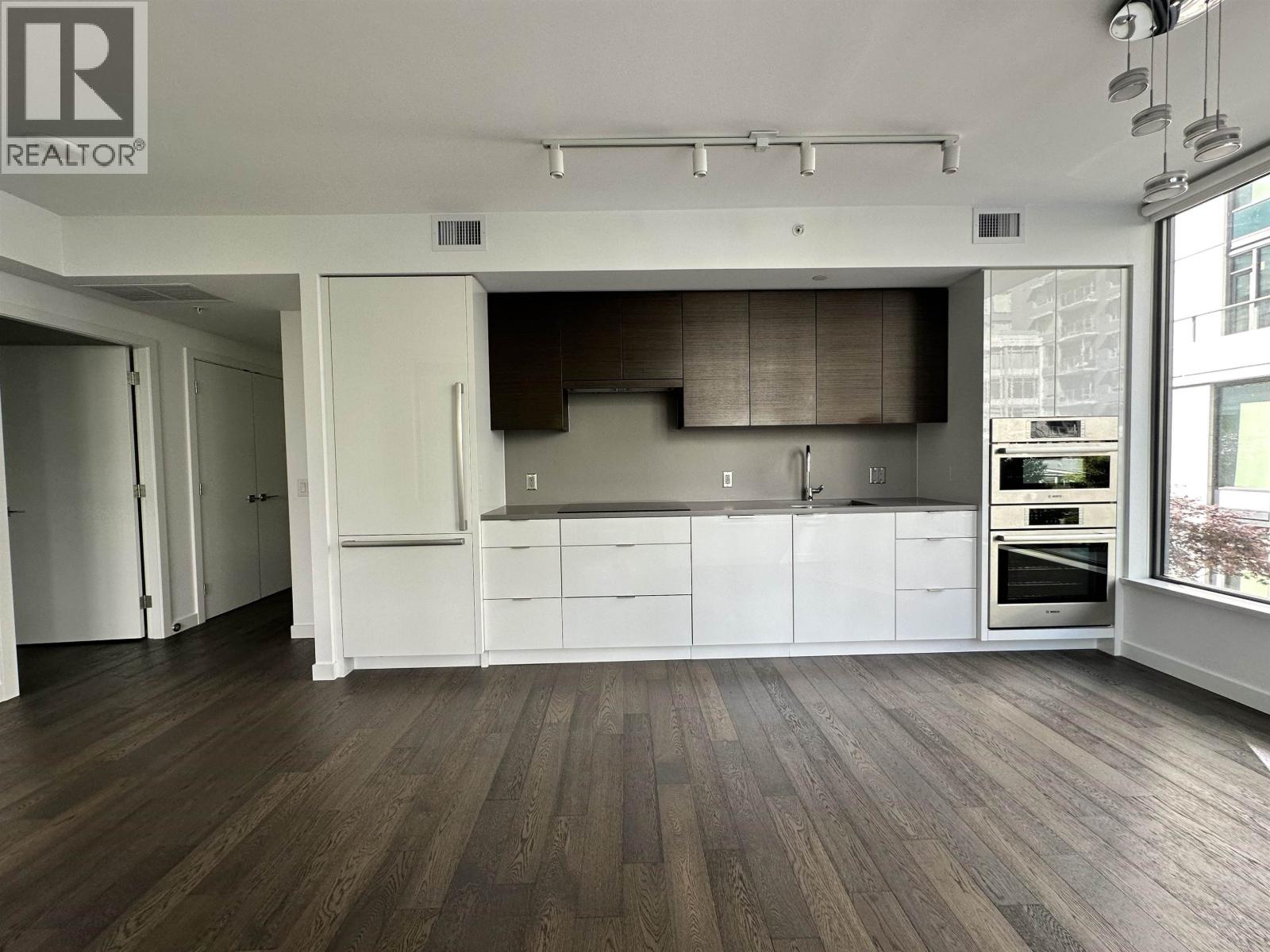 1682 PULLMAN PORTER STREET, Vancouver