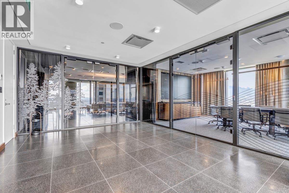 540 320 GRANVILLE STREET, Vancouver