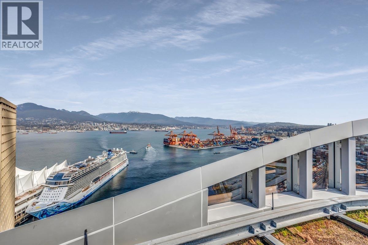 550 320 GRANVILLE STREET, Vancouver
