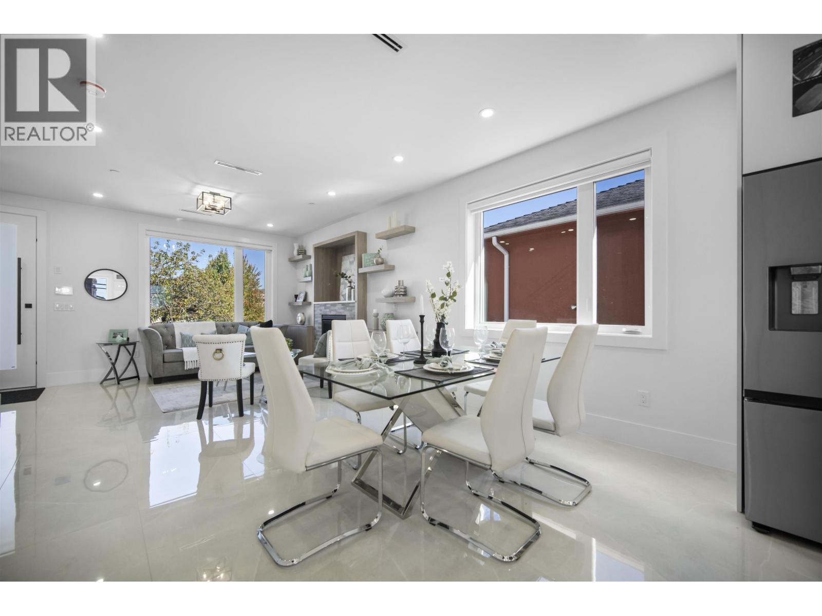 2792 E 49TH AVENUE, Vancouver