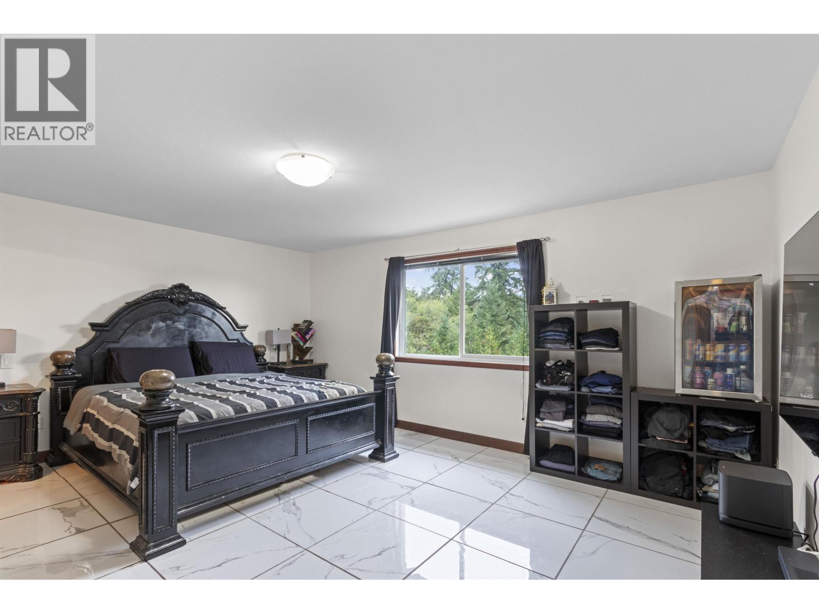 11338 240A STREET, Maple Ridge