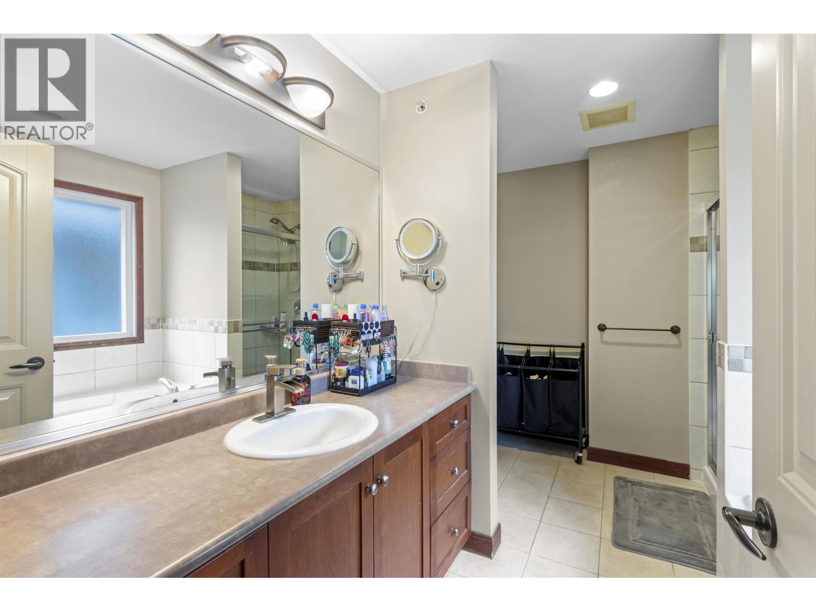 11338 240A STREET, Maple Ridge