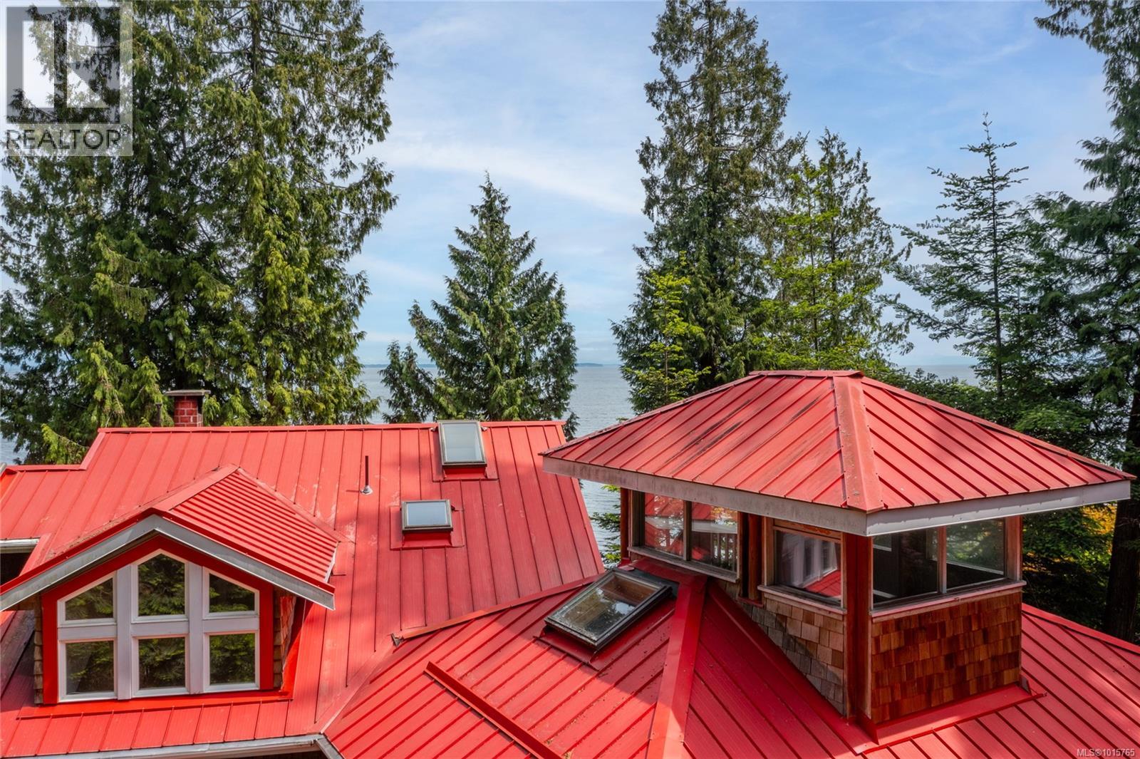  105 Island Park Drive, Galiano Island