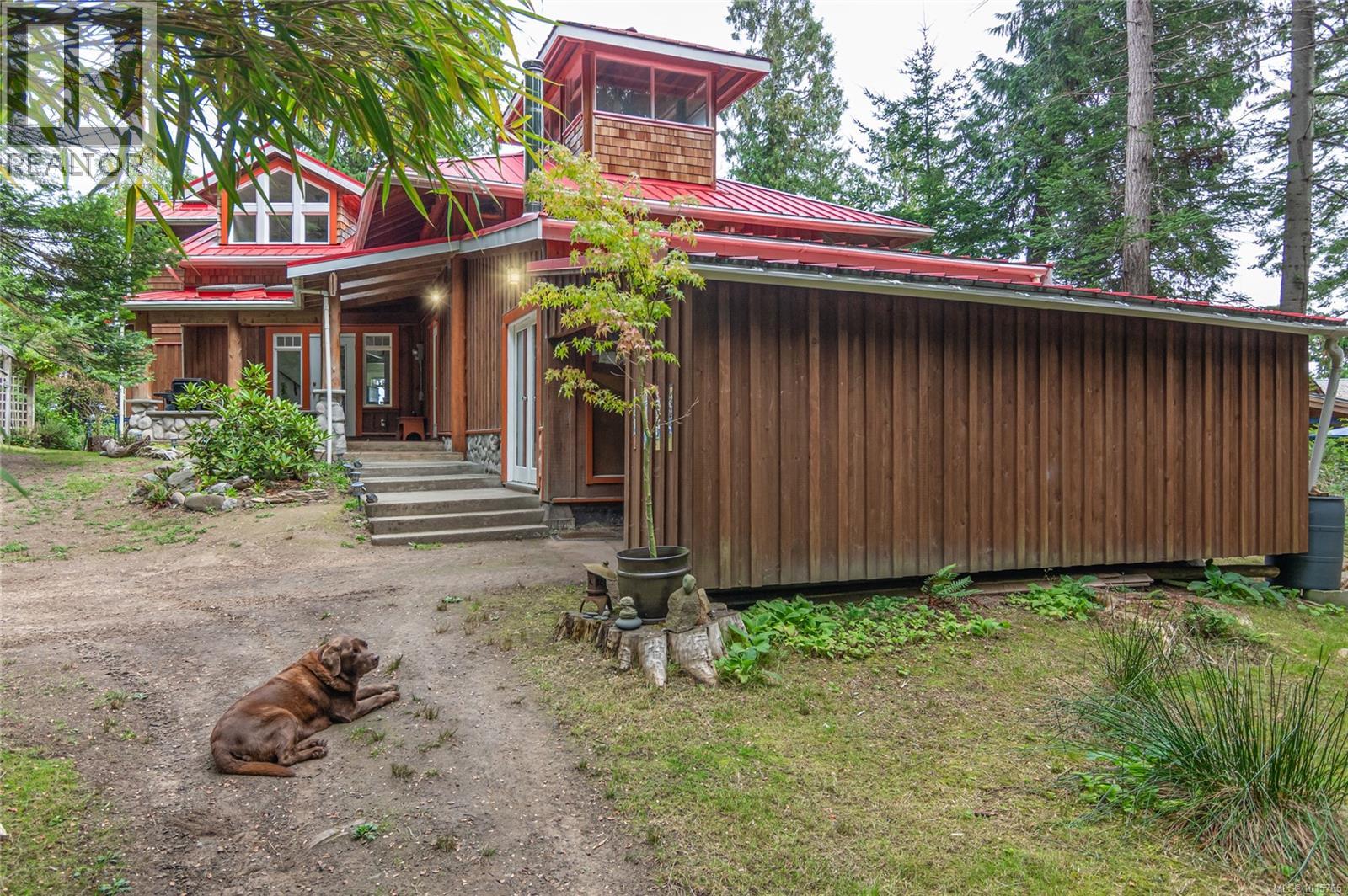  105 Island Park Drive, Galiano Island