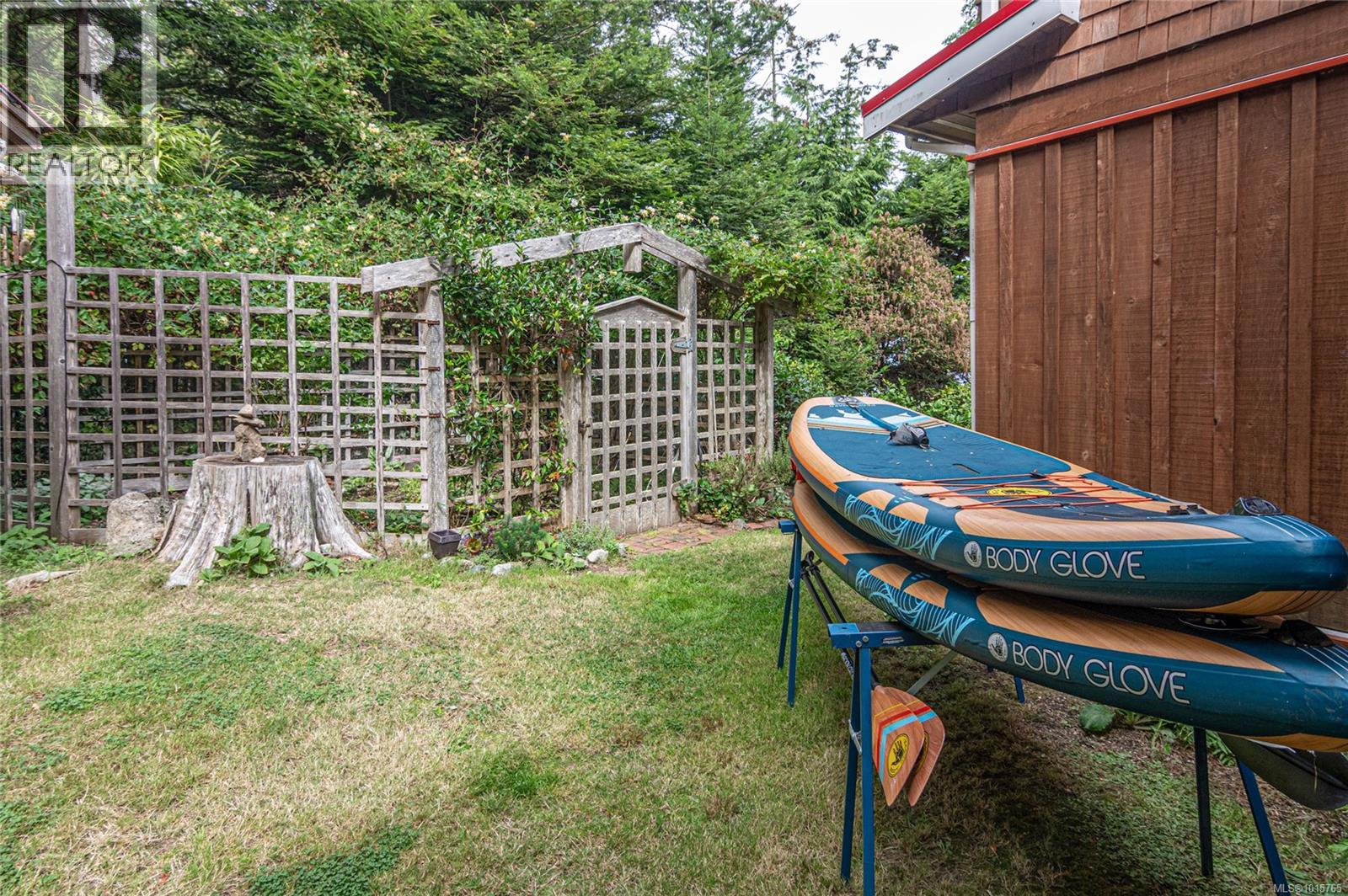  105 Island Park Drive, Galiano Island