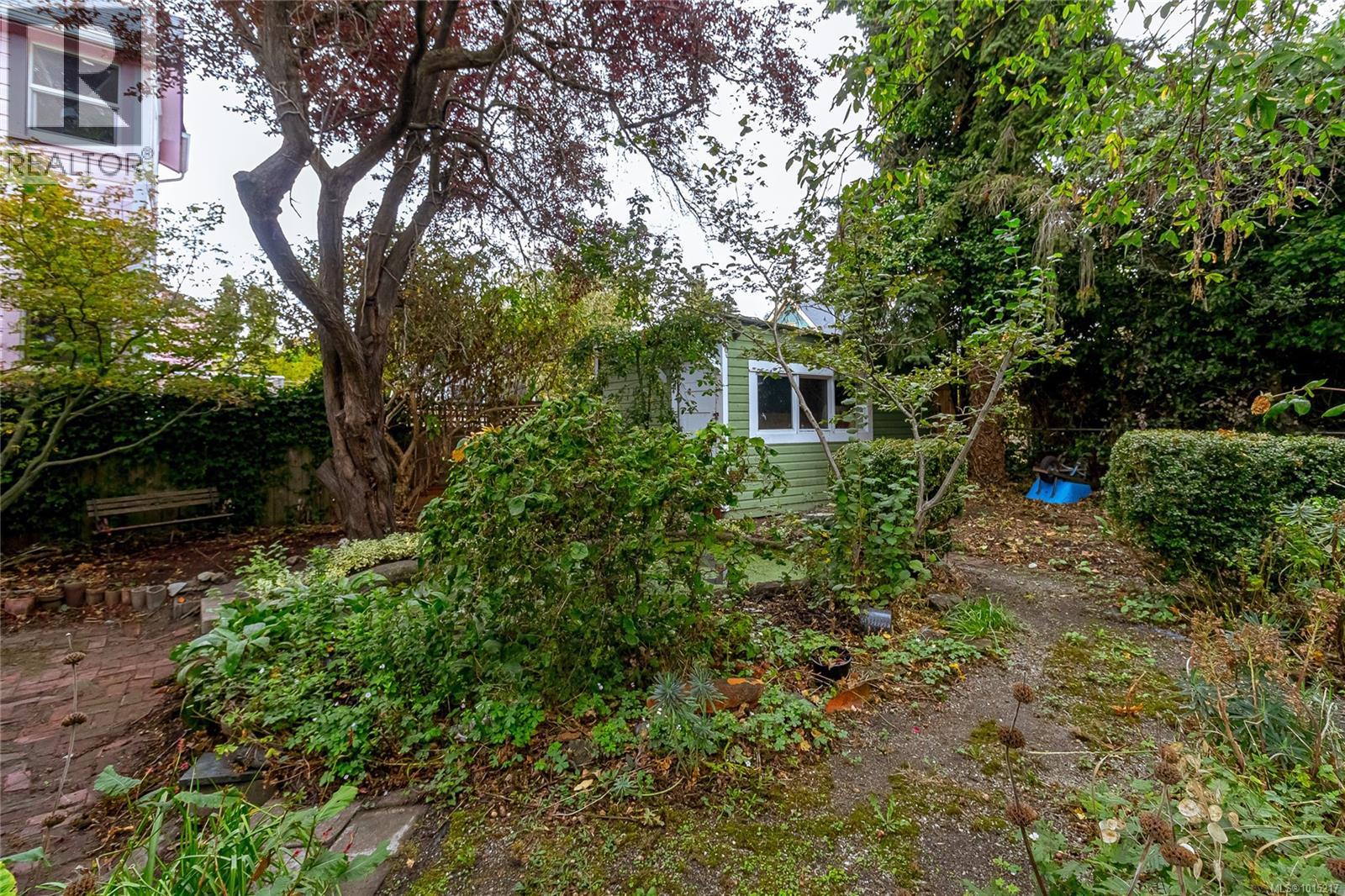 2001 Cameron St, Victoria