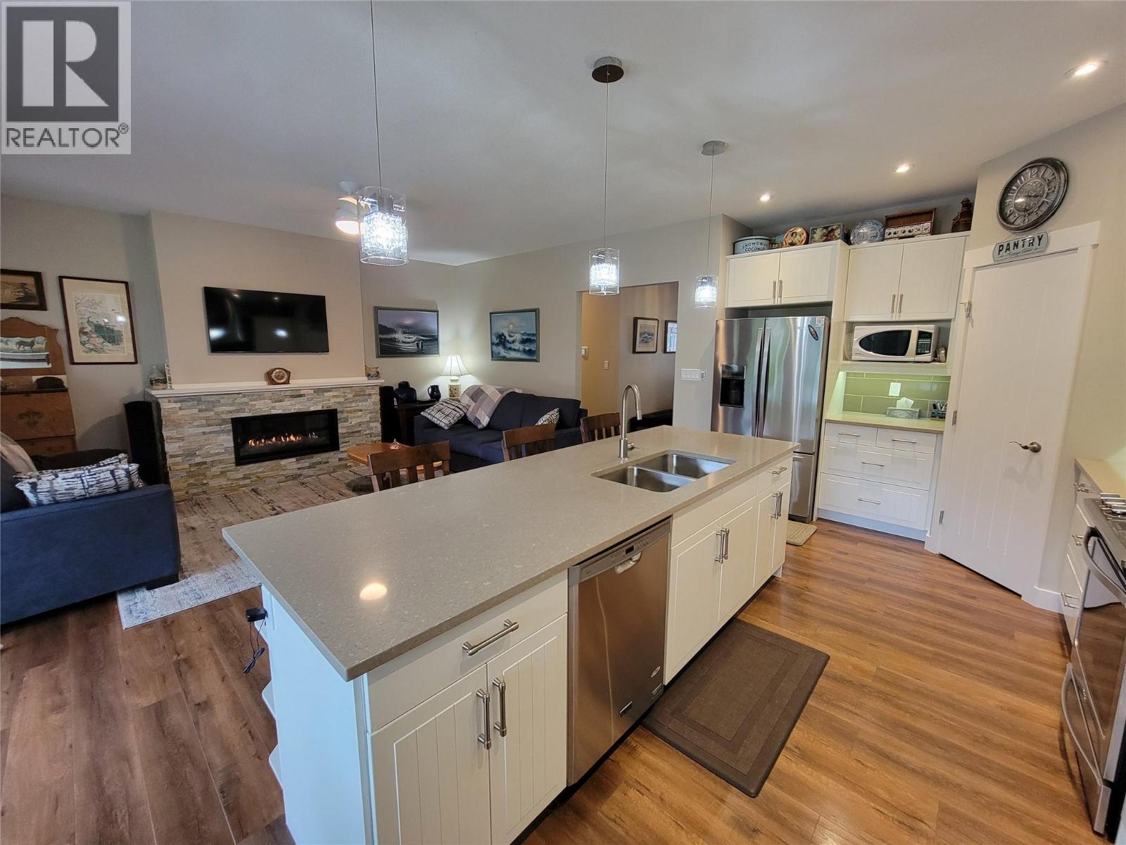 304 K View Crescent, Keremeos