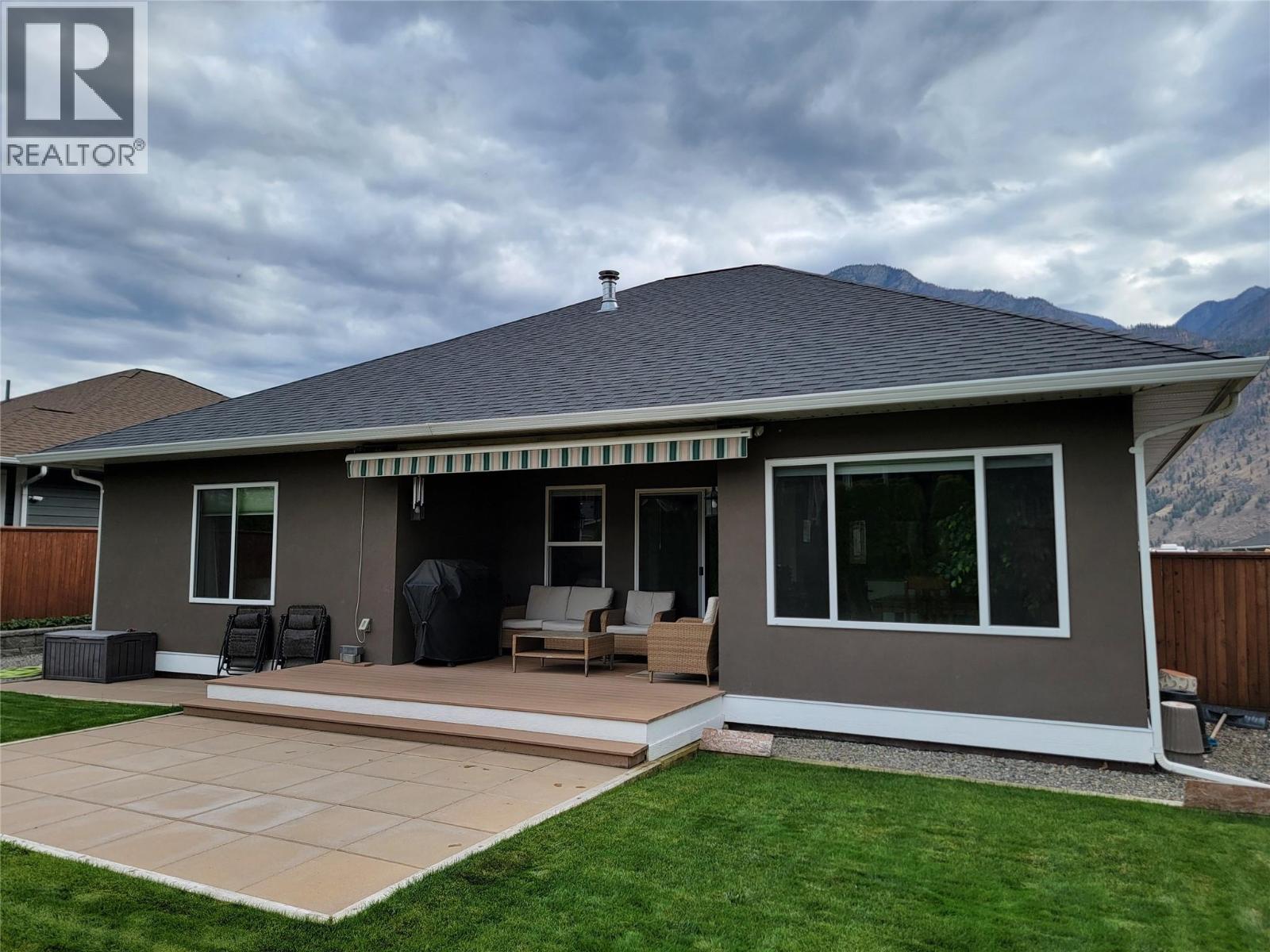 304 K View Crescent, Keremeos