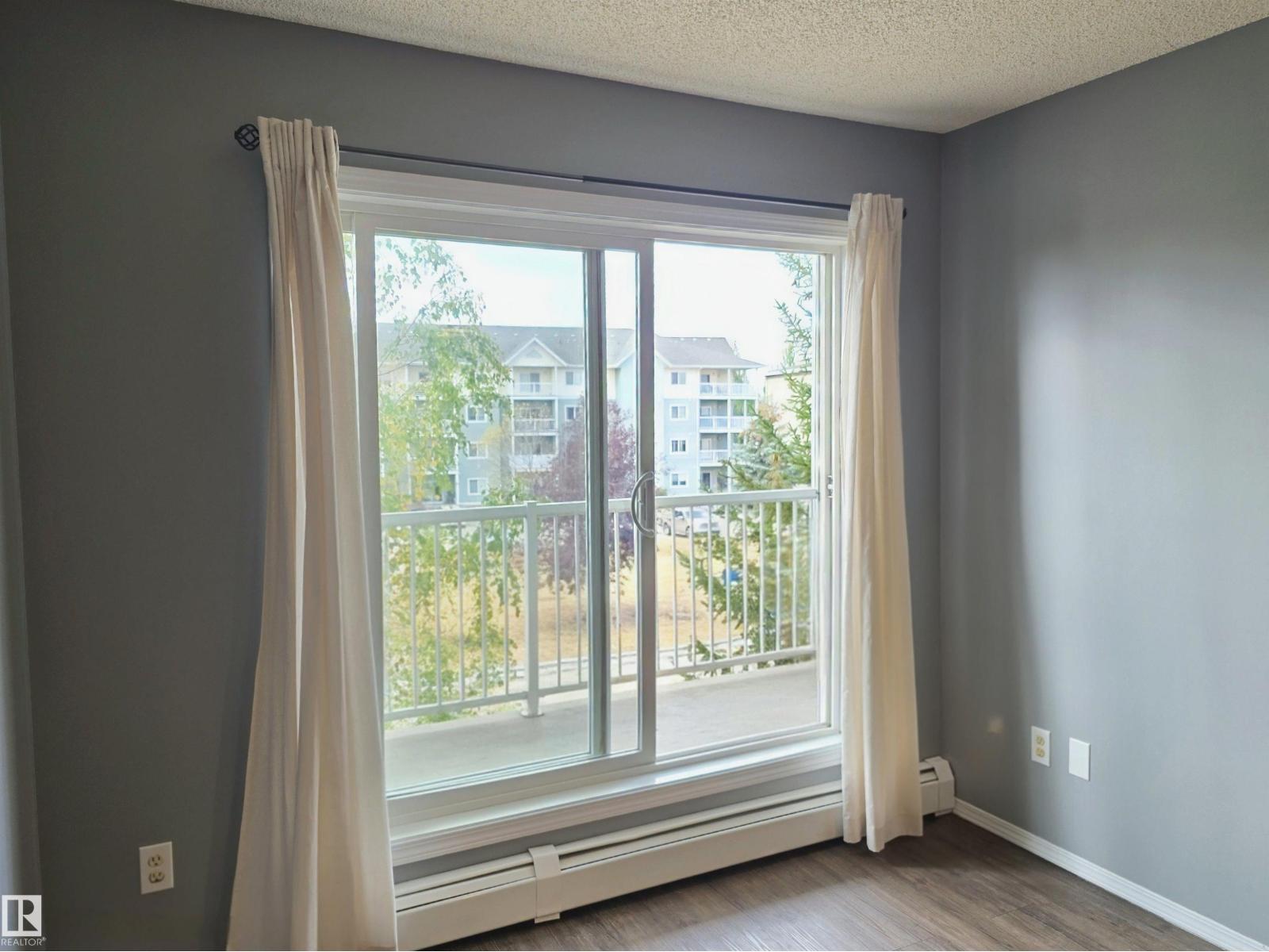 #319 70 WOODSMERE, Fort Saskatchewan