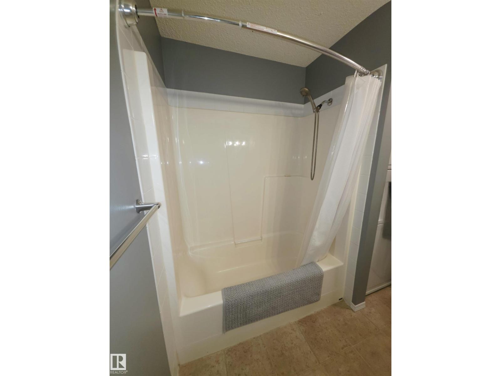 #319 70 WOODSMERE, Fort Saskatchewan