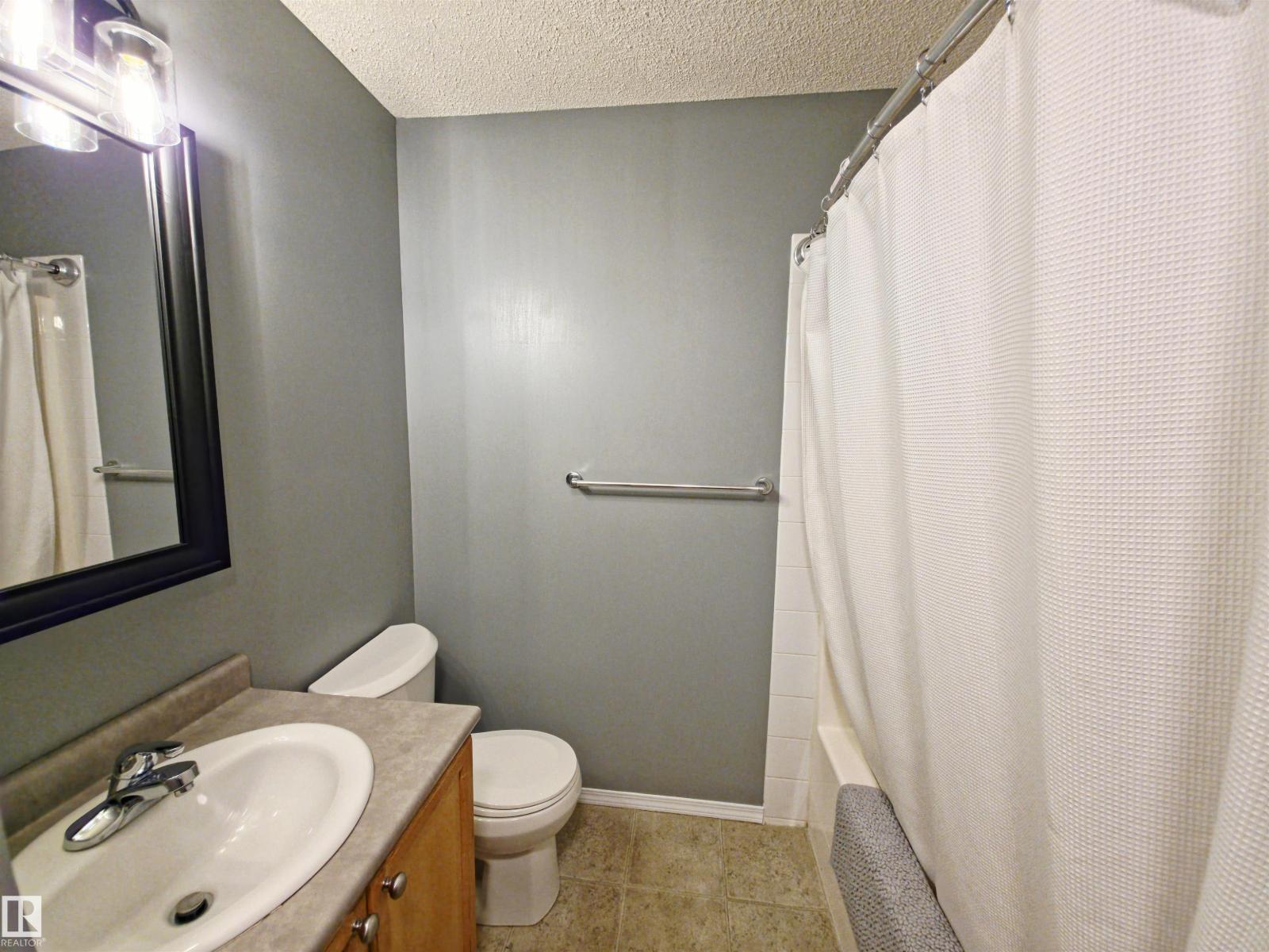 #319 70 WOODSMERE, Fort Saskatchewan