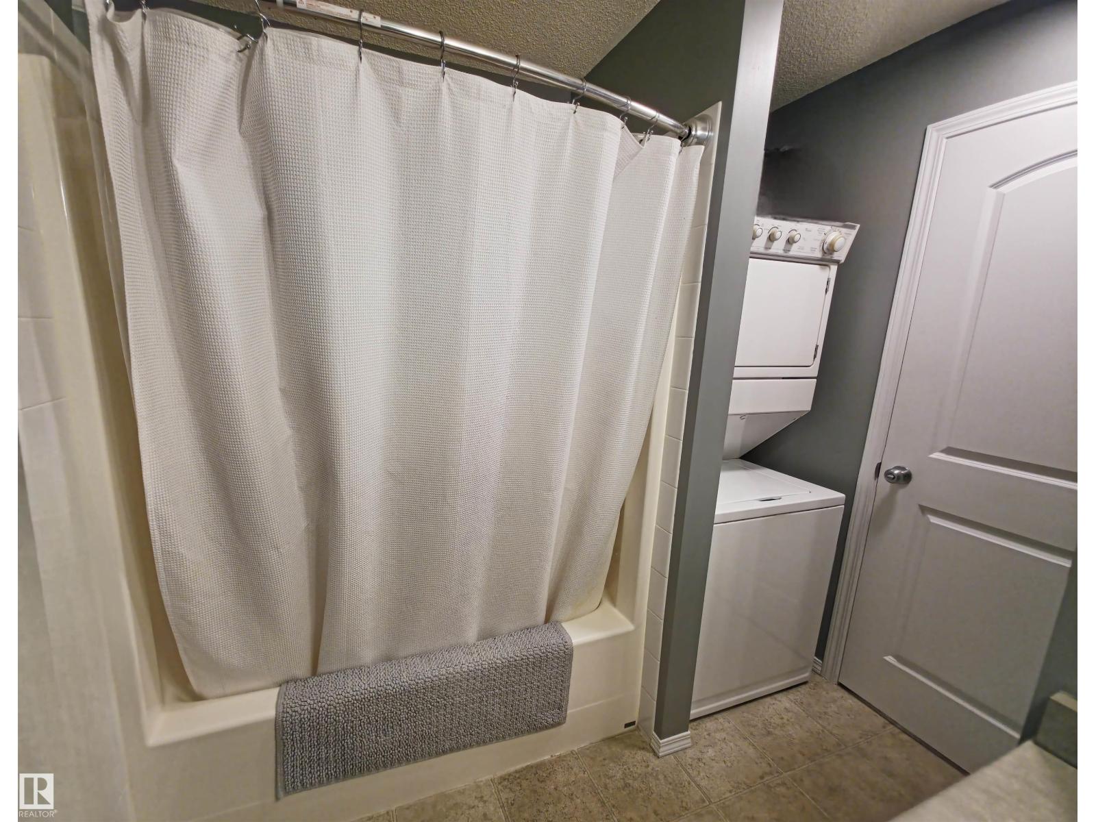 #319 70 WOODSMERE, Fort Saskatchewan