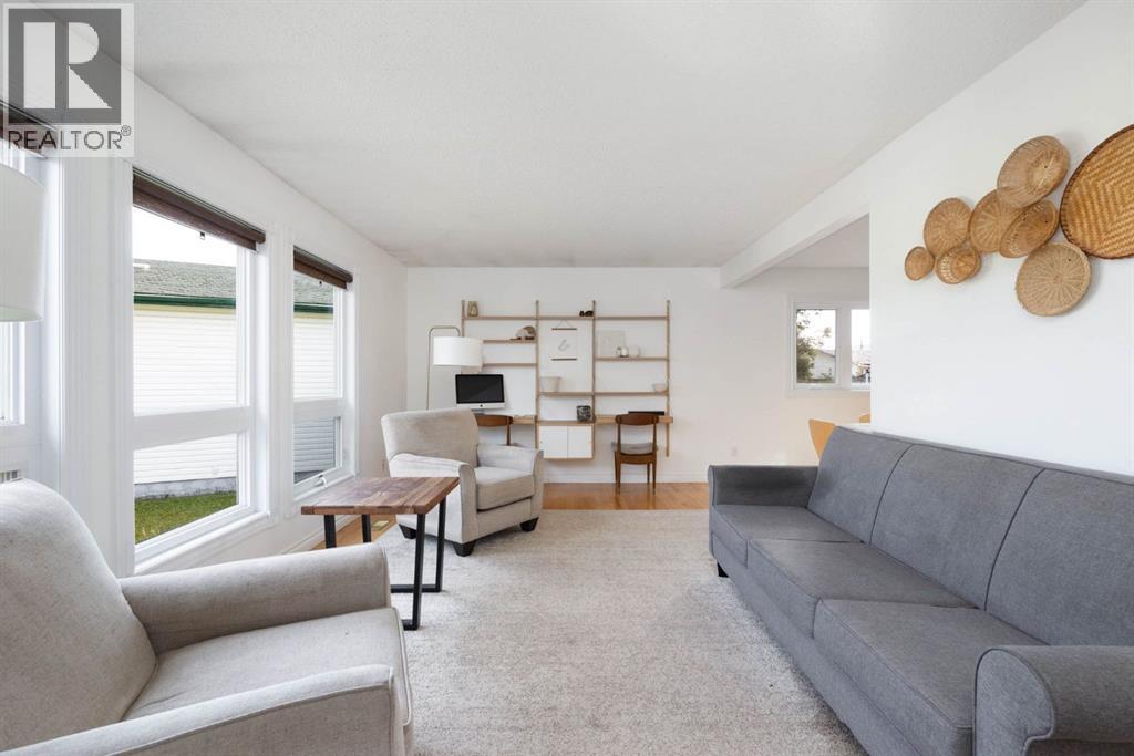 145 Dundas Road, Fort McMurray