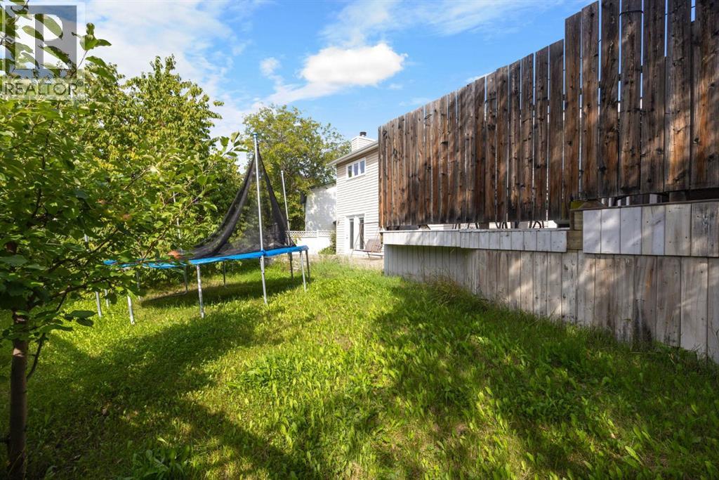 145 Dundas Road, Fort McMurray