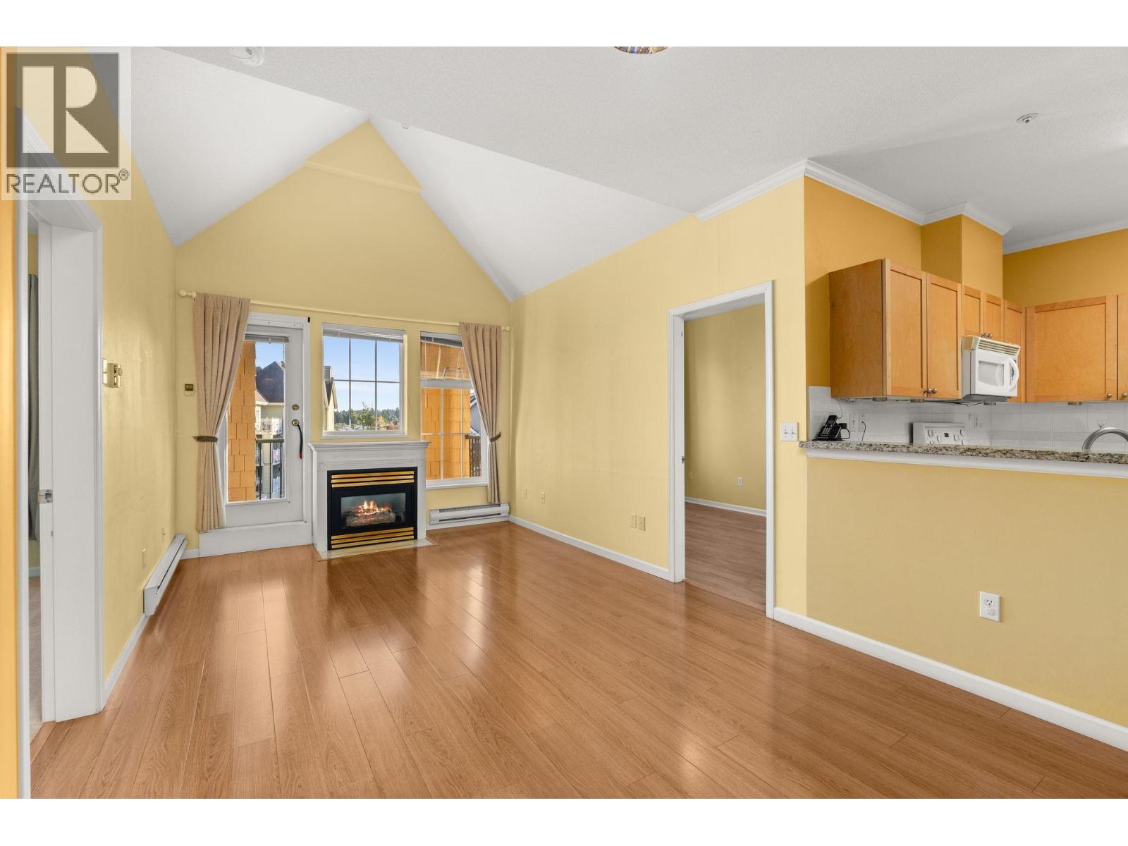 #PH5-5555 13A Avenue, Delta