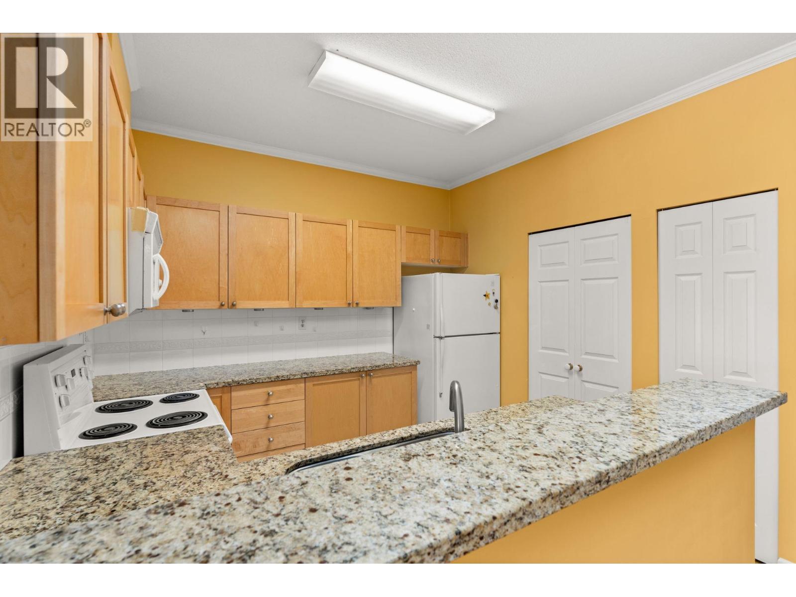 #PH5-5555 13A Avenue, Delta