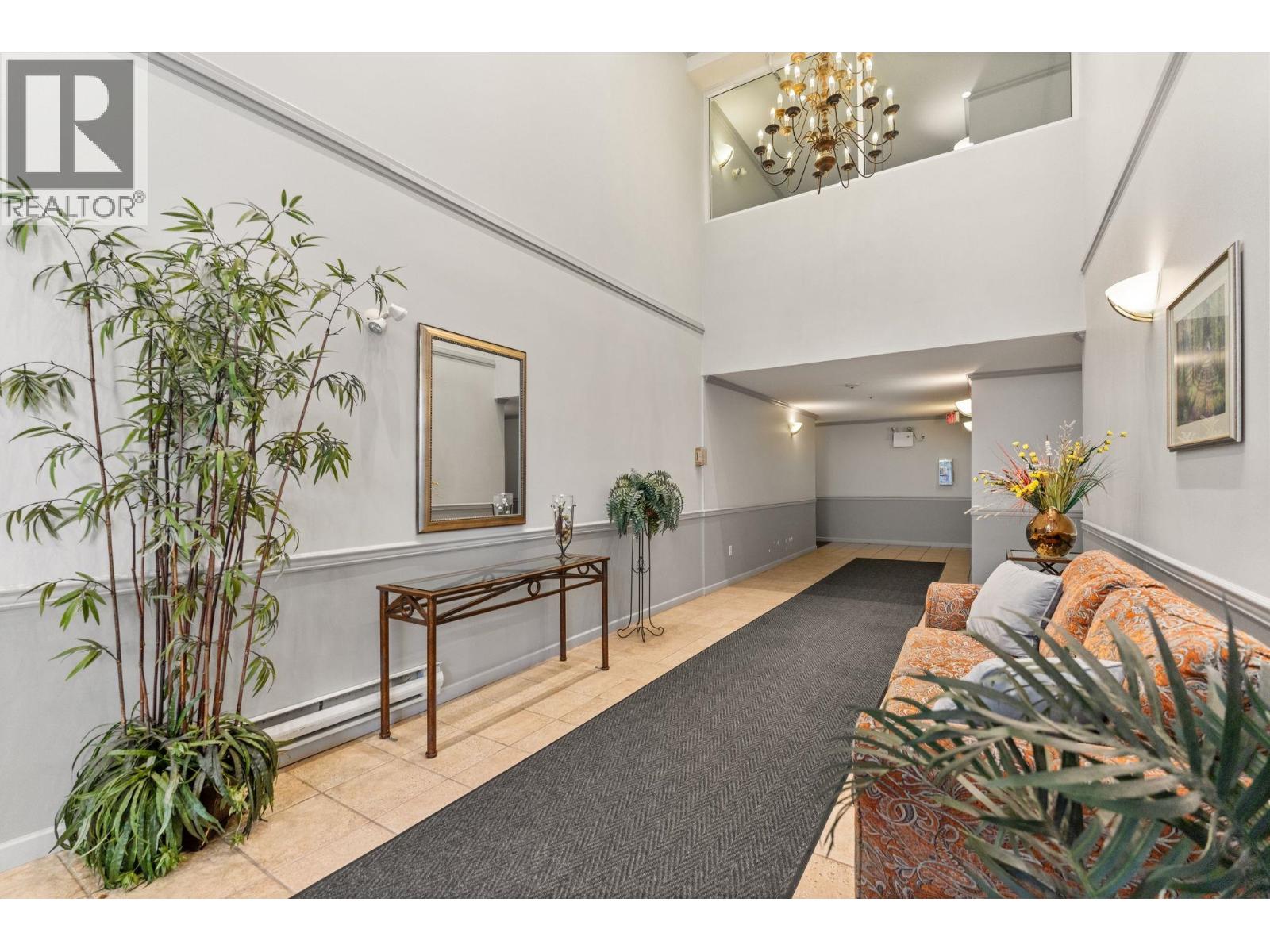 #PH5-5555 13A Avenue, Delta