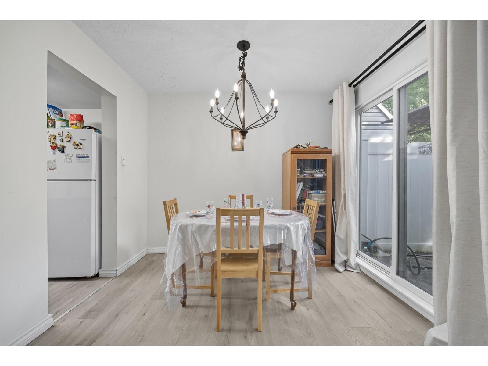 28 20307 53 AVENUE, Langley