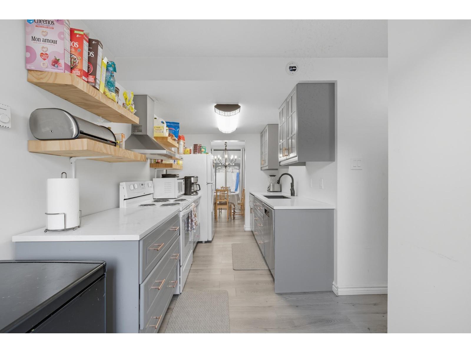 28 20307 53 AVENUE, Langley