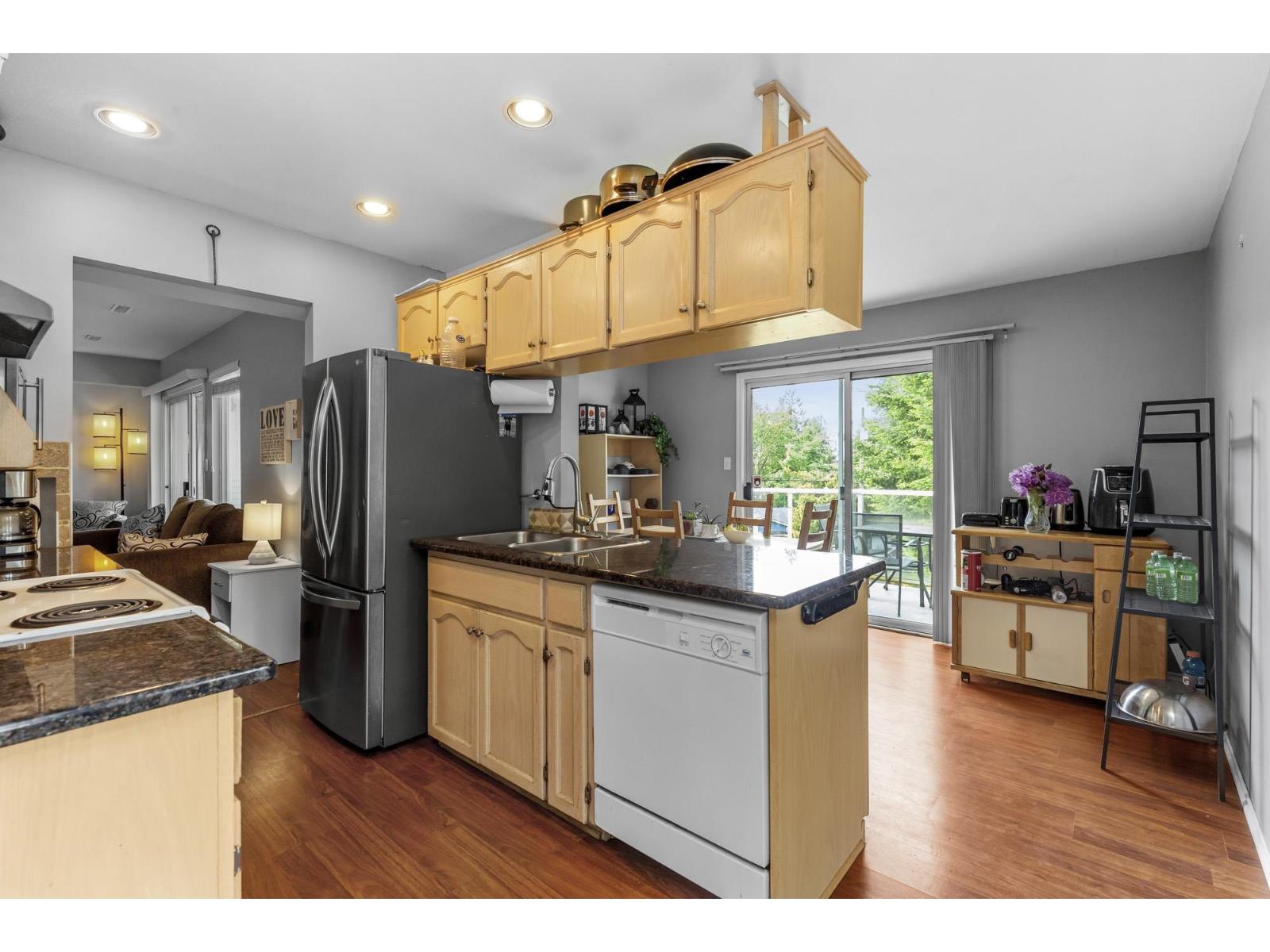 50 32361 MCRAE AVENUE, Mission